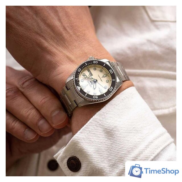 Наручные часы Seiko 5 Sports SRPK31K1 - Изображение №5 — Интернет-магазин Time-Shop
