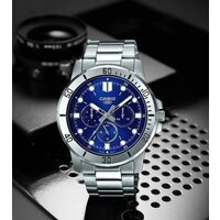 Наручные часы Casio MTP-VD300D-2E - Превью изображения №6 — Интернет-магазин Time-Shop