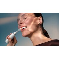 Электрическая зубная щетка Philips Sonicare DiamondClean 9000 HX9911/19 - Превью изображения №9 — Интернет-магазин Time-Shop