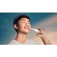 Электрическая зубная щетка Philips Sonicare DiamondClean 9000 HX9911/19 - Превью изображения №8 — Интернет-магазин Time-Shop