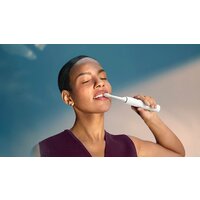 Электрическая зубная щетка Philips Sonicare DiamondClean 9000 HX9911/19 - Превью изображения №10 — Интернет-магазин Time-Shop