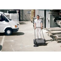 Подметальная машина Karcher KM 70/20 C 1.517-106.0 - Превью изображения №5 — Интернет-магазин Time-Shop