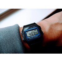 Наручные часы Casio F-105W-1A - Превью изображения №3 — Интернет-магазин Time-Shop