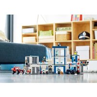 Конструктор LEGO City 60246 Полицейский участок - Превью изображения №11 — Интернет-магазин Time-Shop