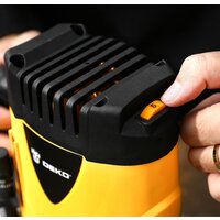 Вертикальный фрезер Deko DKR1900 - Превью изображения №4 — Интернет-магазин Time-Shop