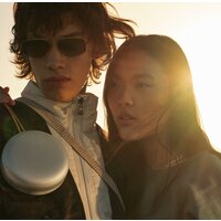 Беспроводная колонка Bang & Olufsen Beosound A1 2nd Gen (серый туман) - Превью изображения №11 — Интернет-магазин Time-Shop