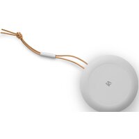 Беспроводная колонка Bang & Olufsen Beosound A1 2nd Gen (серый туман) - Превью изображения №5 — Интернет-магазин Time-Shop