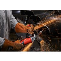 Угловая шлифмашина Milwaukee AGV 15-150 XC [4933433250] - Превью изображения №3 — Интернет-магазин Time-Shop