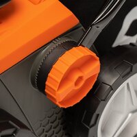 Скарификатор-аэратор Daewoo Power DSC 3842Li (без АКБ) - Превью изображения №9 — Интернет-магазин Time-Shop