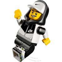 Конструктор LEGO Nike 43025 Nike Air Max 95 x LEGO Set - Превью изображения №4 — Интернет-магазин Time-Shop