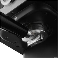 Рожковая кофеварка Sencor SES 1721BK - Превью изображения №6 — Интернет-магазин Time-Shop