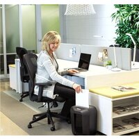 Шредер Fellowes PowerShred LX41 (черный) - Превью изображения №5 — Интернет-магазин Time-Shop