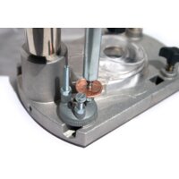 Вертикальный фрезер DeWalt DW621 - Превью изображения №16 — Интернет-магазин Time-Shop