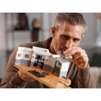 Конструктор LEGO Ideas 21328 Seinfeld - Превью изображения №25 — Интернет-магазин Time-Shop