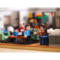 Конструктор LEGO Ideas 21328 Seinfeld - Превью изображения №19 — Интернет-магазин Time-Shop