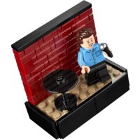 Конструктор LEGO Ideas 21328 Seinfeld - Превью изображения №6 — Интернет-магазин Time-Shop