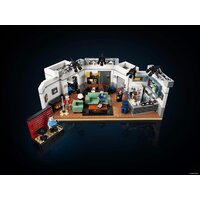 Конструктор LEGO Ideas 21328 Seinfeld - Превью изображения №31 — Интернет-магазин Time-Shop