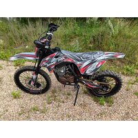 Мотоцикл Nine Fox Blazer 250 (черный/красный) - Превью изображения №3 — Интернет-магазин Time-Shop