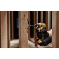 Винтоверт DeWalt DCF601D2-QW (с 2-мя АКБ, кейс) - Превью изображения №7 — Интернет-магазин Time-Shop