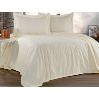 Пледы, покрывала, чехлы для диванов и кресел