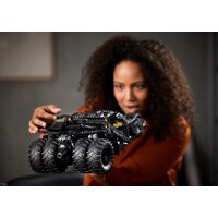 Конструктор LEGO DC Batman 76240 Бэтмобиль Тумблер - Превью изображения №19 — Интернет-магазин Time-Shop