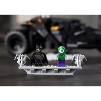 Конструктор LEGO DC Batman 76240 Бэтмобиль Тумблер - Превью изображения №18 — Интернет-магазин Time-Shop