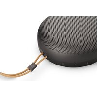 Беспроводная колонка Bang & Olufsen Beosound A1 3rd Gen (warm granite) - Превью изображения №5 — Интернет-магазин Time-Shop