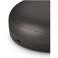 Беспроводная колонка Bang & Olufsen Beosound A1 3rd Gen (warm granite) - Превью изображения №6 — Интернет-магазин Time-Shop