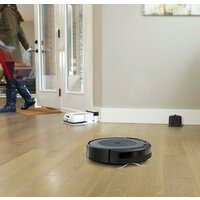 Робот-пылесос iRobot Roomba i3 - Превью изображения №12 — Интернет-магазин Time-Shop