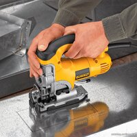 Электролобзик DeWalt DW331K - Превью изображения №16 — Интернет-магазин Time-Shop