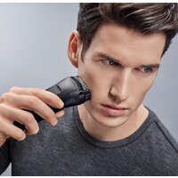 Электробритва Braun Series 3 300s (черный) - Превью изображения №4 — Интернет-магазин Time-Shop