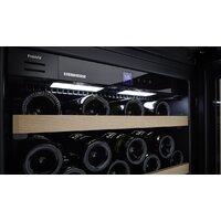 Винный шкаф Liebherr UWpri 3662 Vinidor Selection 3662-20001 - Превью изображения №6 — Интернет-магазин Time-Shop