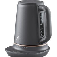 Электрический чайник Electrolux E7K1-6BP - Превью изображения №2 — Интернет-магазин Time-Shop