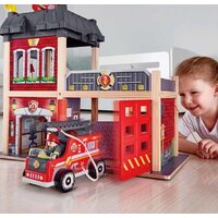 Конструктор Hape E3023 City Fire Station - Превью изображения №3 — Интернет-магазин Time-Shop