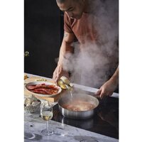 Сотейник Fiskars All Steel 1064746 - Превью изображения №12 — Интернет-магазин Time-Shop