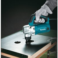 Высечные электрические ножницы Makita JN3201J - Превью изображения №2 — Интернет-магазин Time-Shop