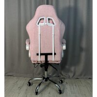 Игровое (геймерское) кресло Calviano Avanti Ultimato (pink fabric) - Превью изображения №8 — Интернет-магазин Time-Shop