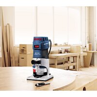 Кромочно-петельный фрезер Bosch GKF 600 Professional (060160A100) - Превью изображения №6 — Интернет-магазин Time-Shop