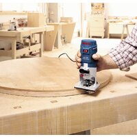 Кромочно-петельный фрезер Bosch GKF 600 Professional (060160A100) - Превью изображения №7 — Интернет-магазин Time-Shop