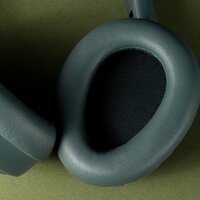 Наушники JLab JBuds Lux ANC (зеленый) - Превью изображения №10 — Интернет-магазин Time-Shop