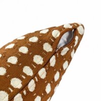 Чехол на подушку Tkano Essential. Polka dots TK23-CC0007 (карамельный) - Превью изображения №3 — Интернет-магазин Time-Shop