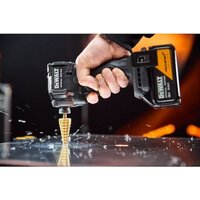  DeWalt DCK2222MP2T-QW (шуруповерт, винтоверт, 2 АКБ, кейс) - Превью изображения №3 — Интернет-магазин Time-Shop