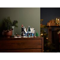 Конструктор LEGO Creator Expert 10293 В ожидании Санты - Превью изображения №34 — Интернет-магазин Time-Shop