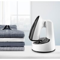 Отпариватель Ufesa Pocket Mist (белый/черный) - Превью изображения №4 — Интернет-магазин Time-Shop