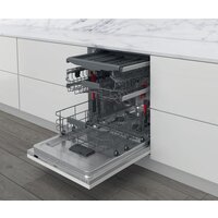 Встраиваемая посудомоечная машина Whirlpool WIC 3C33 PFE - Превью изображения №2 — Интернет-магазин Time-Shop