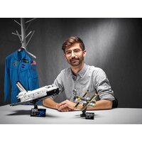 Конструктор LEGO Creator 10283 Космический шаттл НАСА Дискавери - Превью изображения №22 — Интернет-магазин Time-Shop