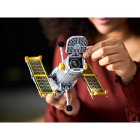 Конструктор LEGO Creator 10283 Космический шаттл НАСА Дискавери - Превью изображения №34 — Интернет-магазин Time-Shop