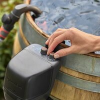 Бочечный насос Gardena 2600 Comfort 18V P4A solo 14604-55 (без АКБ) - Превью изображения №2 — Интернет-магазин Time-Shop