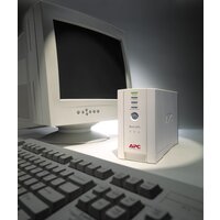Источник бесперебойного питания APC Back-UPS CS 350VA (BK350EI) - Превью изображения №3 — Интернет-магазин Time-Shop