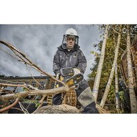 Аккумуляторная пила DeWalt DCM565N-XJ (без АКБ) - Превью изображения №3 — Интернет-магазин Time-Shop